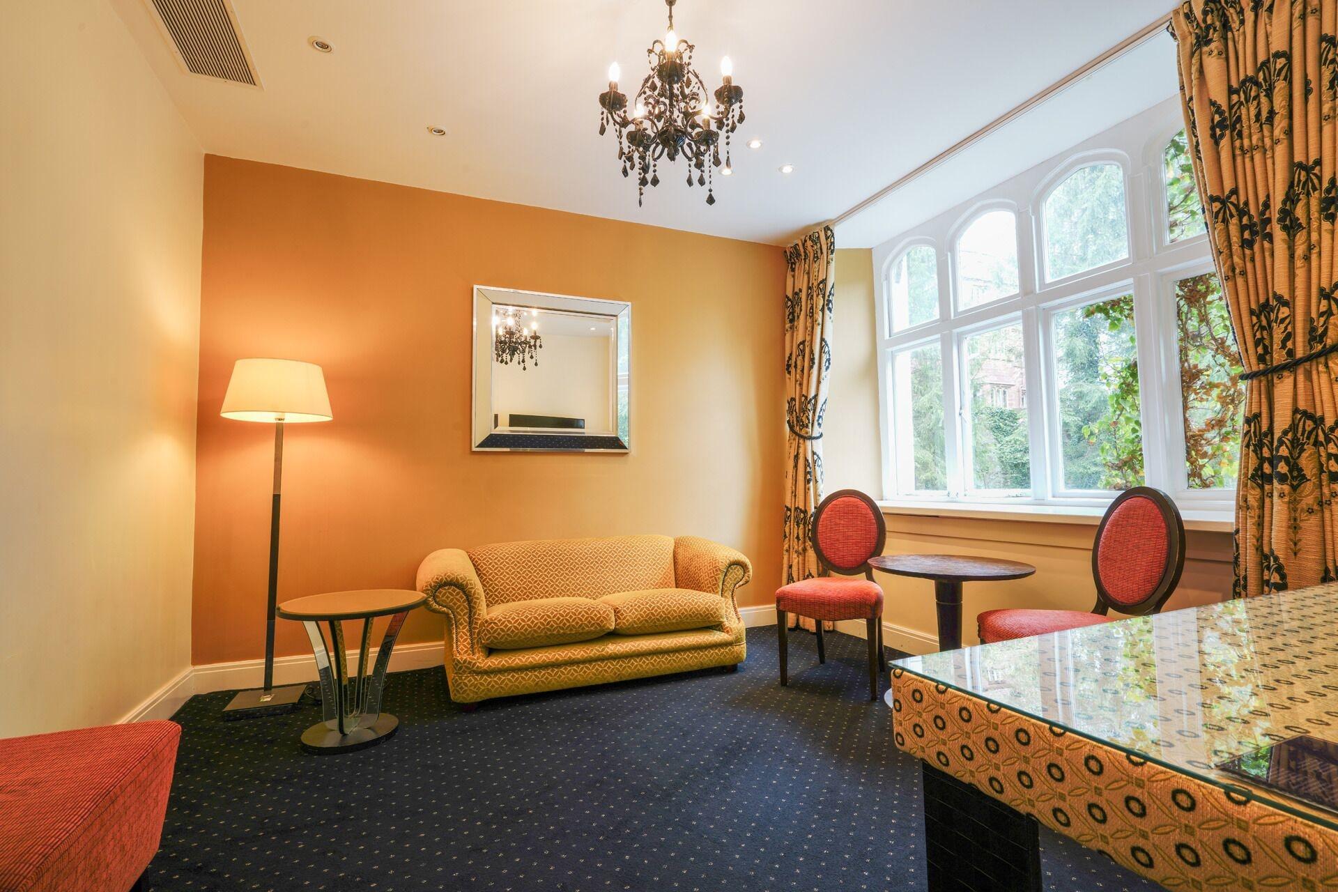 Castle And Country house Ruthin